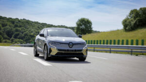 Mit dem neuen Megane E-Tech Electric, dem ersten Fahrzeug der «Nouvelle Vague» von Renault, folgt eine nächste Welle der Innovationen mit mehr als 300 Patenten-