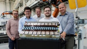 Das Projektteam am Fraunhofer IWU, von links nach rechts: M.Eng. Christian Fritsch, Dr.-Ing. Rico Schmerler, Dr.-Ing. Thomas Hipke, M.Sc. David Löffler, Dipl.-Ing. Carsten Lies.